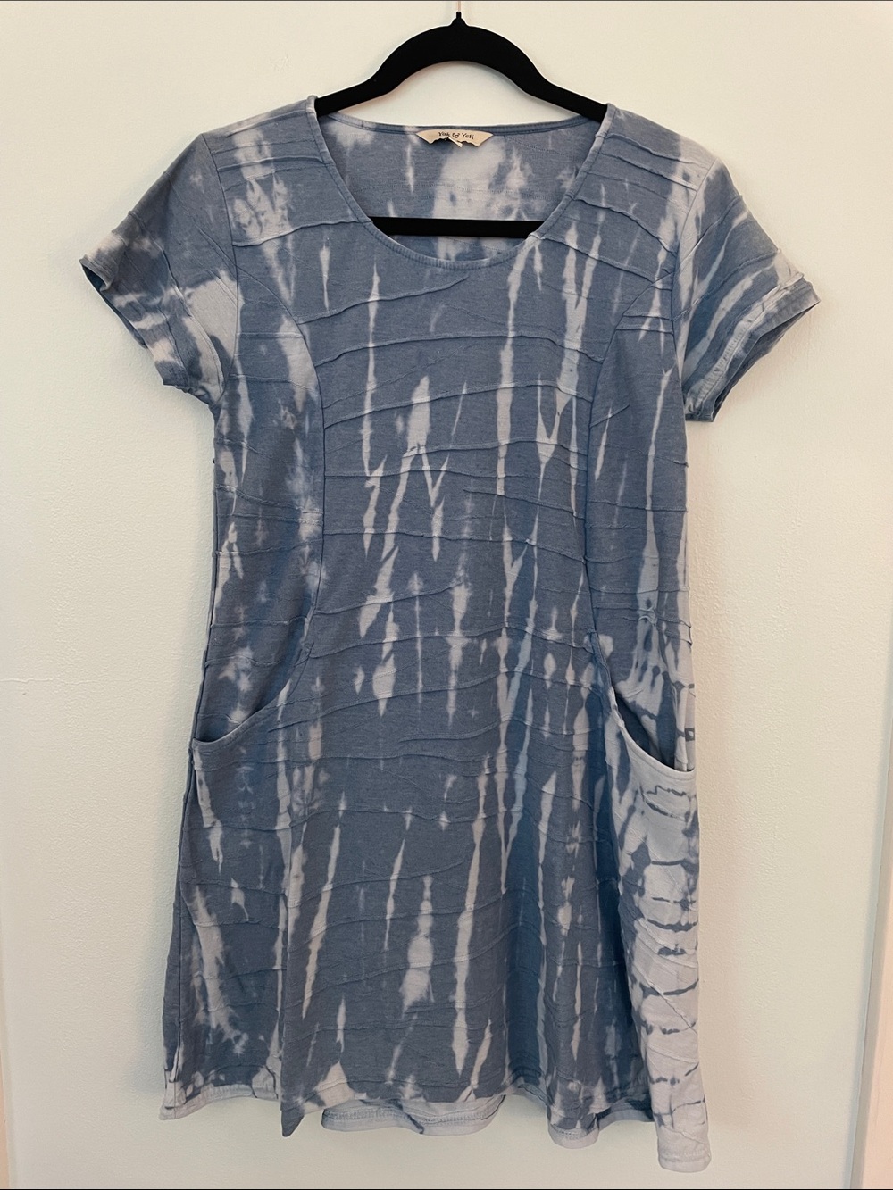 Yak and Yeti Women’s Blue Tie-Dye Mini Dress with Pockets Textured Fabric Size S